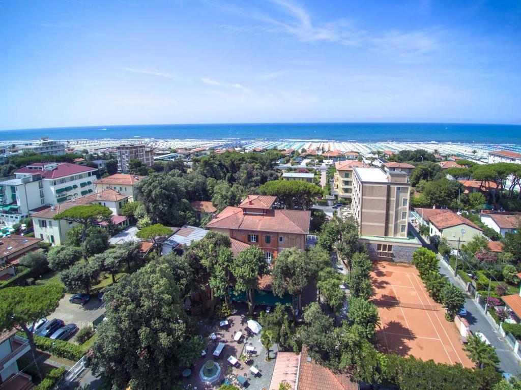 Albergo Battelli (Adults Only) Marina di Pietrasanta Dış mekan fotoğraf