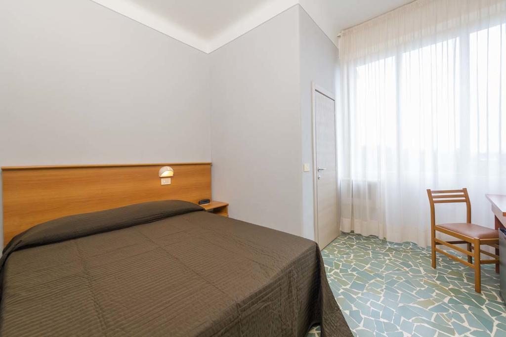 Albergo Battelli (Adults Only) Marina di Pietrasanta Dış mekan fotoğraf