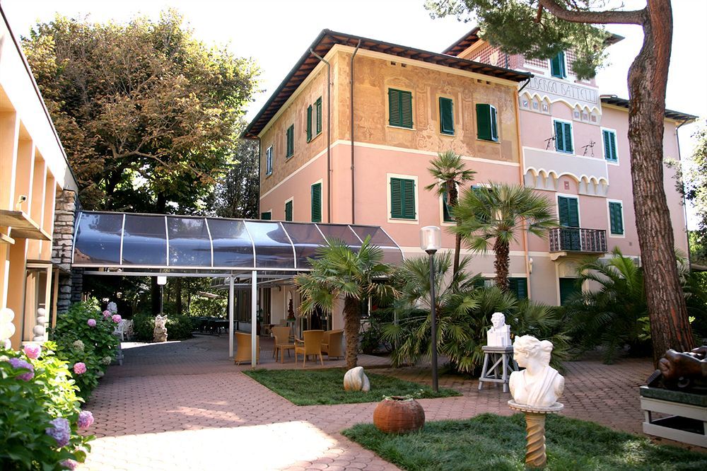 Albergo Battelli (Adults Only) Marina di Pietrasanta Dış mekan fotoğraf